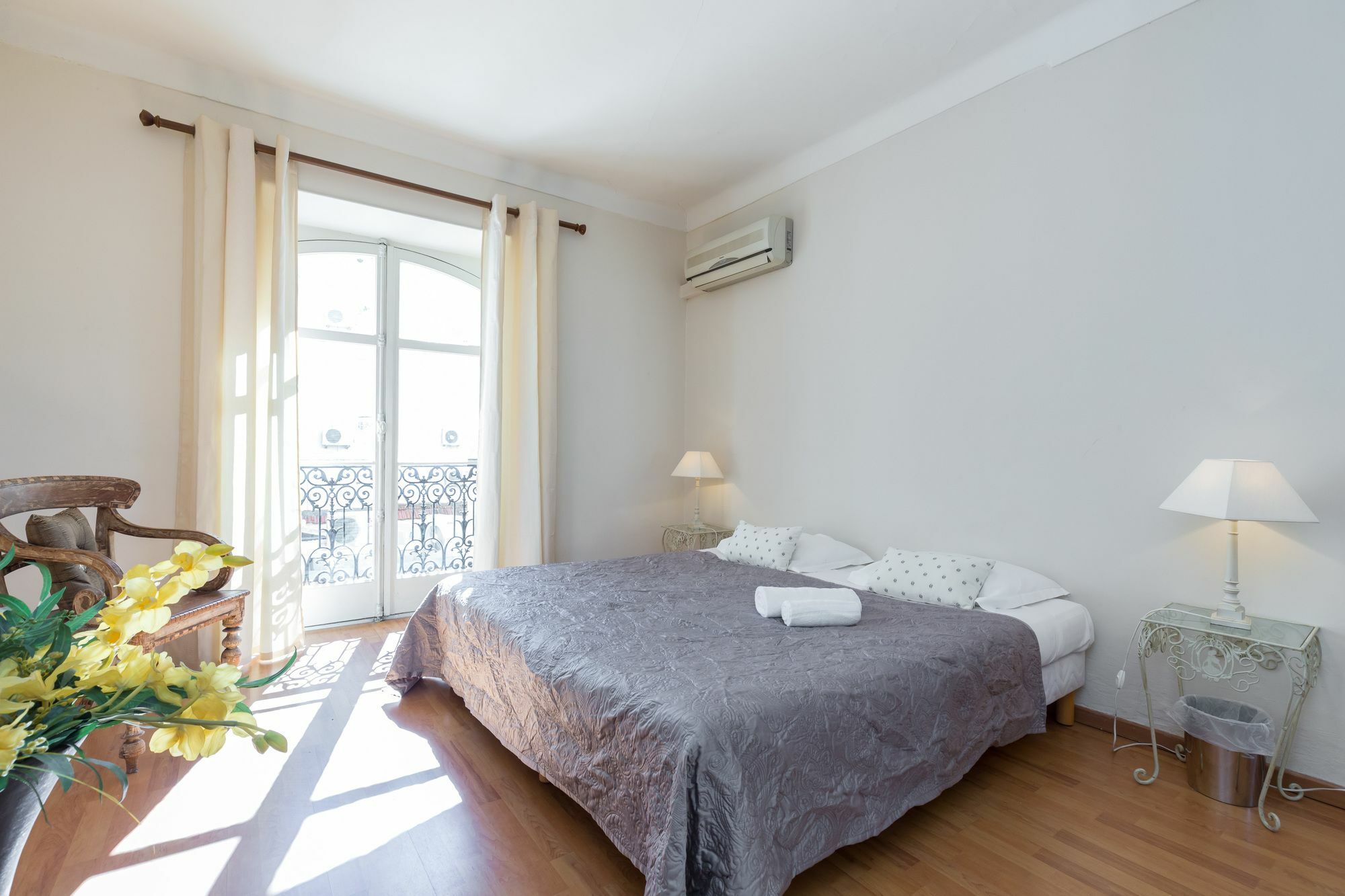 Lovely 2 Bed 2 Bath Apartment In Cannes On Rue Antibea Easy Walk To The Palais 224 Extérieur photo
