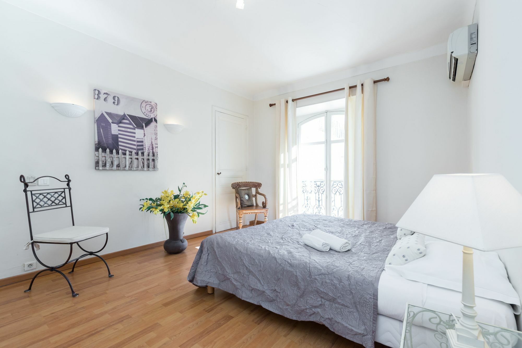 Lovely 2 Bed 2 Bath Apartment In Cannes On Rue Antibea Easy Walk To The Palais 224 Extérieur photo
