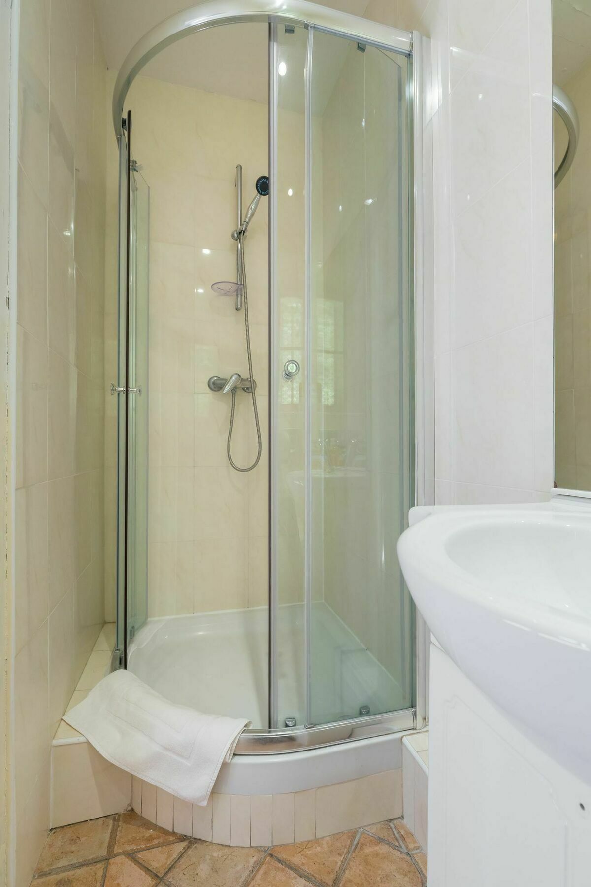 Lovely 2 Bed 2 Bath Apartment In Cannes On Rue Antibea Easy Walk To The Palais 224 Extérieur photo